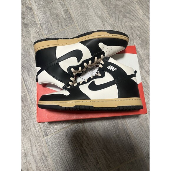 Size 10.5W/9M - W Nike Dunk High Vintage Black - NEW IN BOX - "Vintage Panda" - Picture 4 of 7